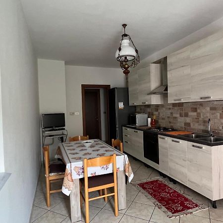 Appartement Il Vicolo à Revello Extérieur photo