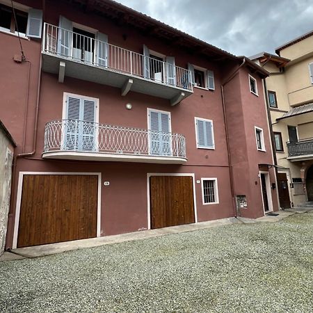 Appartement Il Vicolo à Revello Extérieur photo
