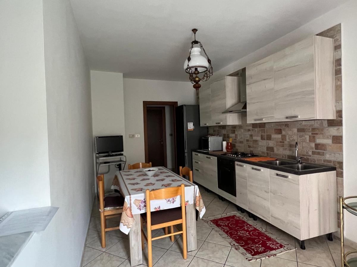Appartement Il Vicolo à Revello Extérieur photo