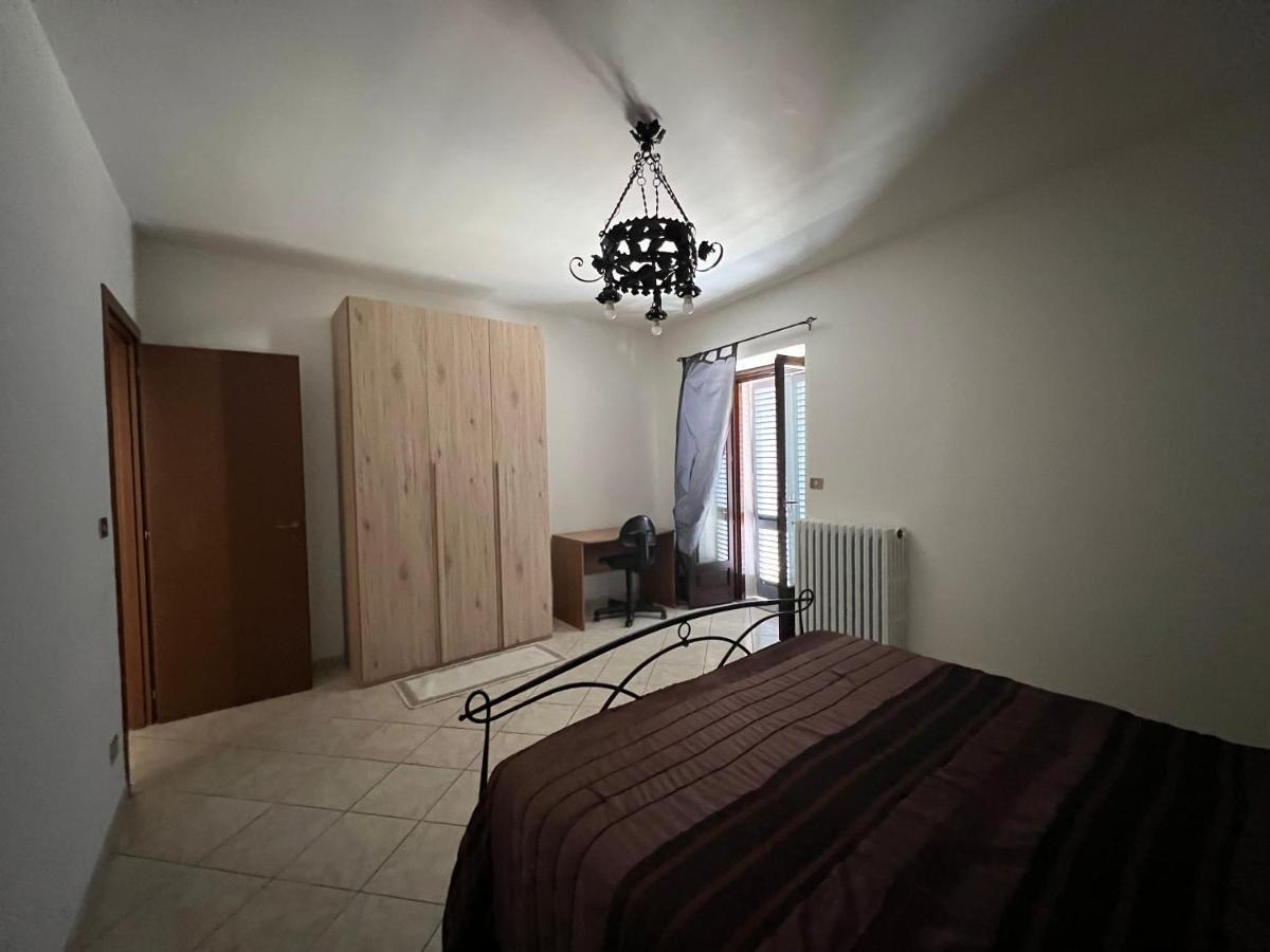 Appartement Il Vicolo à Revello Extérieur photo